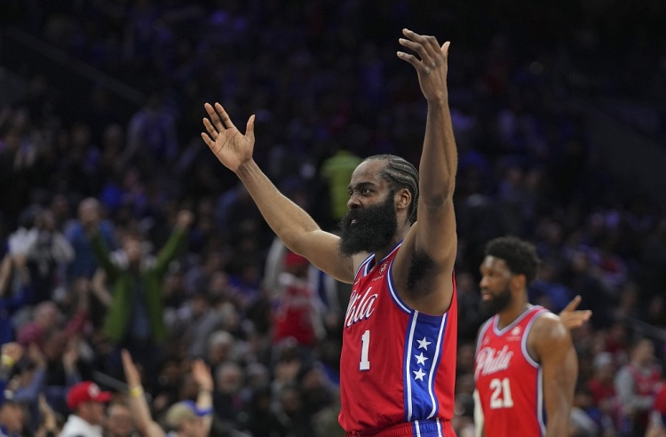 hth体育-铁林：哈登申请交易后仍然保持训练 参与球队训练的各项环节